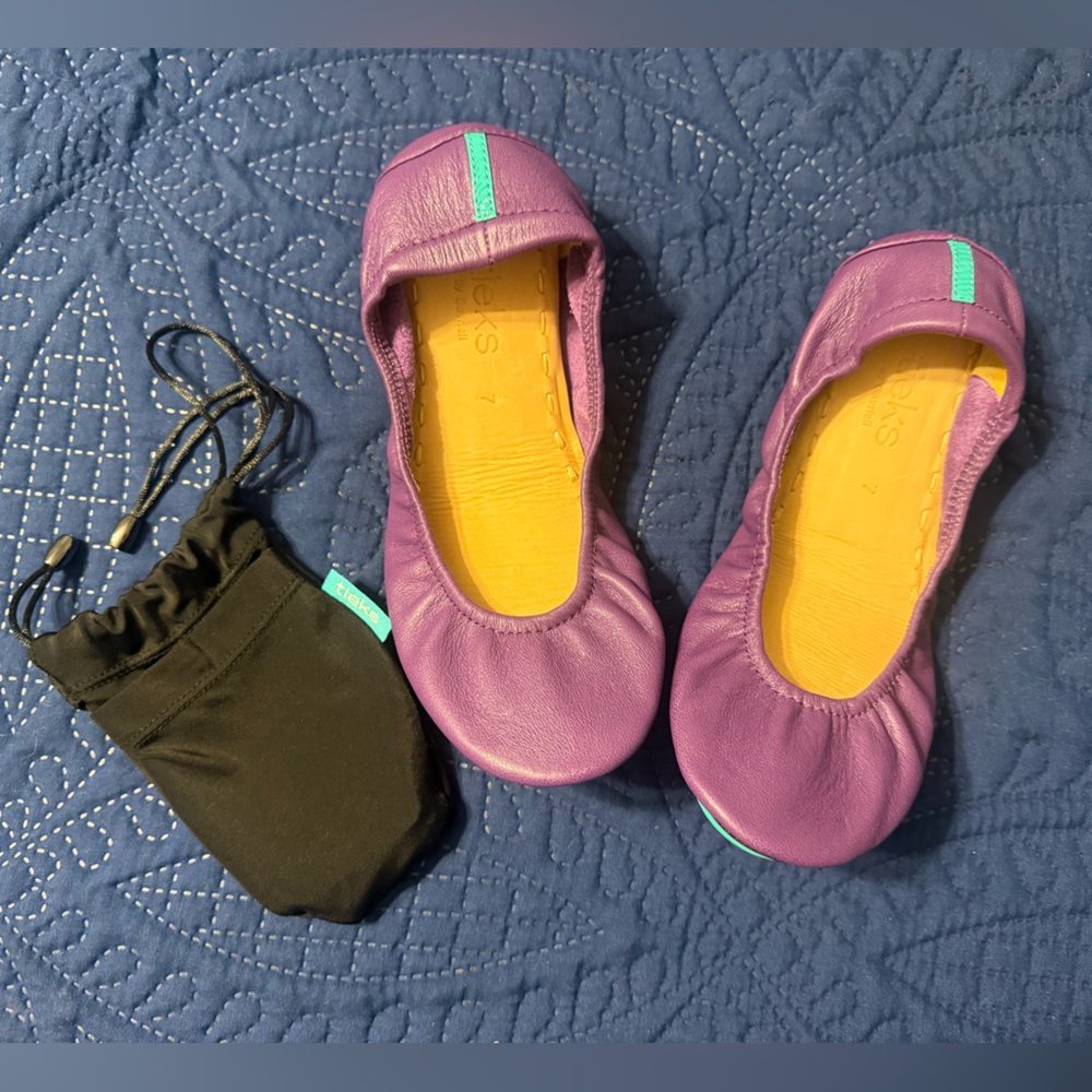 NEW tieks purple leather flats